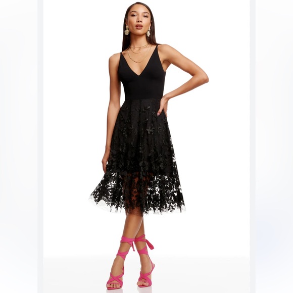 Dress the Population Dresses & Skirts - Dress The Population Darleen‎ Dress Black Large